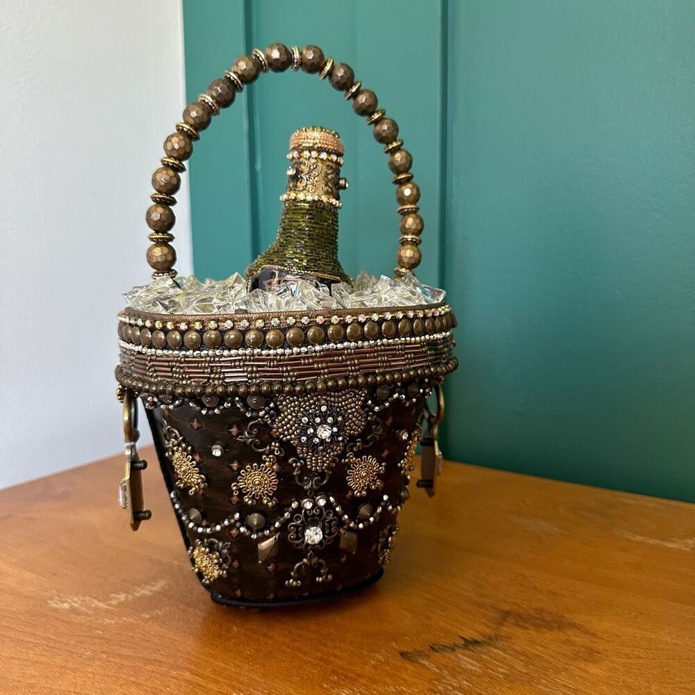 Mary Frances Brown Beaded CHAMPAGNE Bucket Bag with Gold Accents 🍾 🥂 - Picture 5 of 16